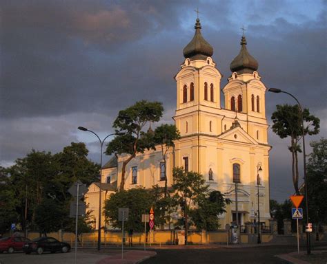 klasztor opatów ogłoszenia|Kościół p.w. Wniebowzięcia Najświętszej Marii Panny。